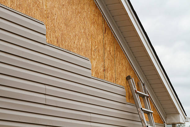 24/7 Emergency Vinyl Siding experts in Springboro, PA
